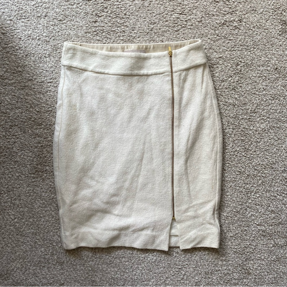 Banana Republic Cream Pencil Skirt